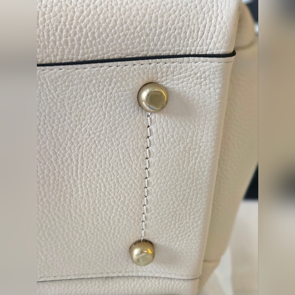 EUC Coach Lana Ivory And Gold Leather Tote Bag - Picture 5 of 16
